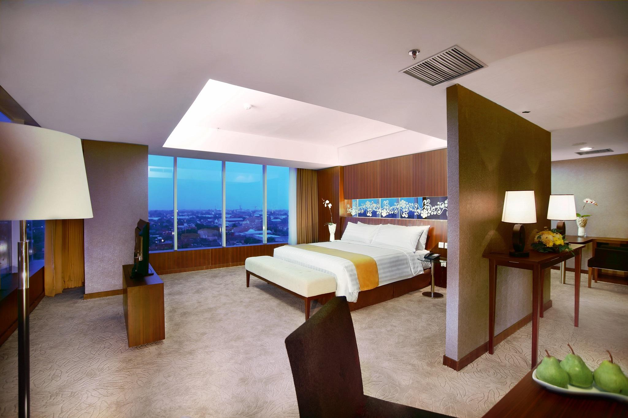 Aston Madiun Hotel & Conference Center Exterior photo